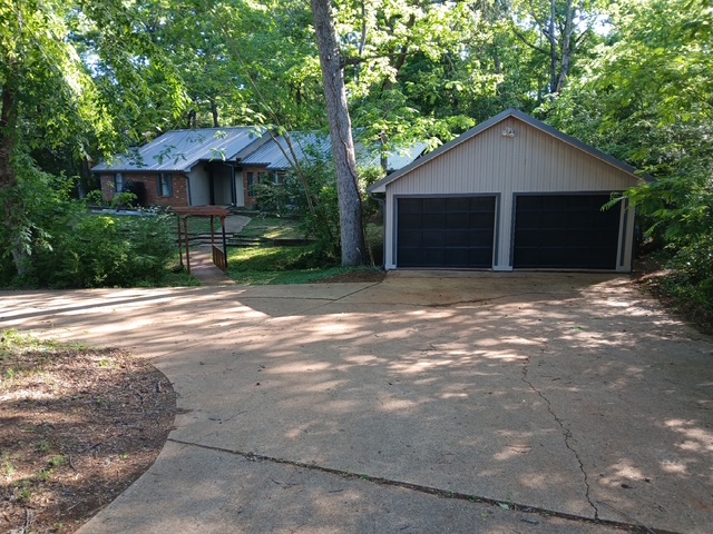 Metal Roof, Wood deck, Exterior Painting Palestine, Tx  Thumbnail